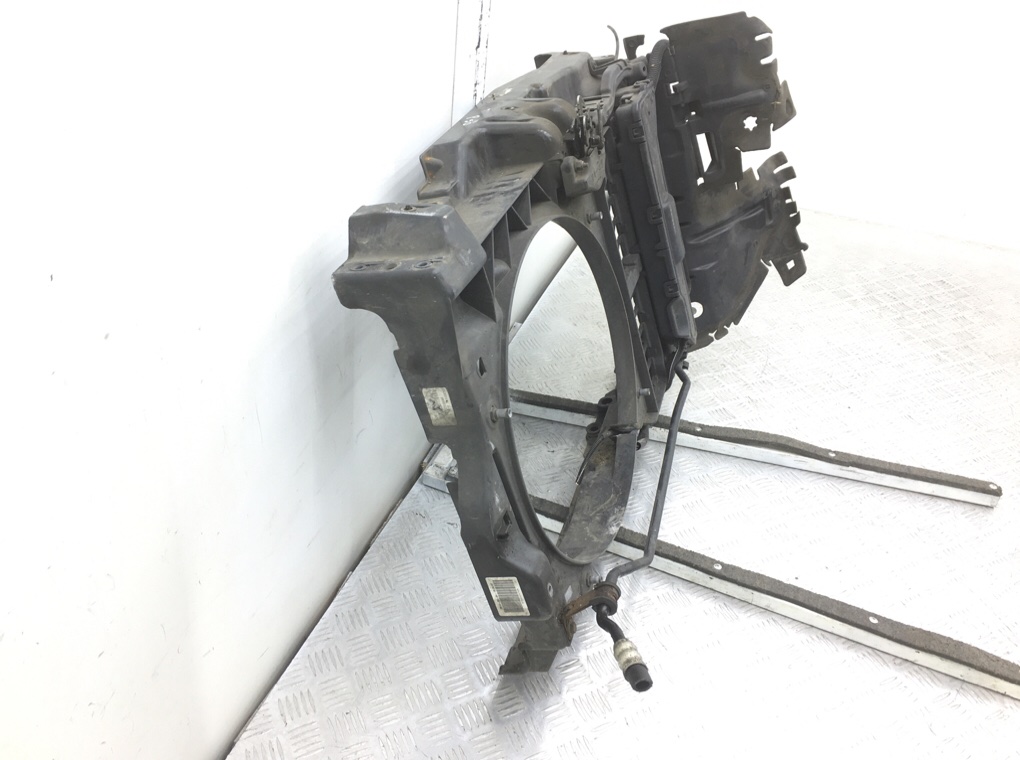 Панель передняя (телевизор) бу для Citroen C5 2 1.6 HDi, 2010 г. Панель передняя (телевизор) бу для Citroen C5 2 1.6 HDi, 2010 г.