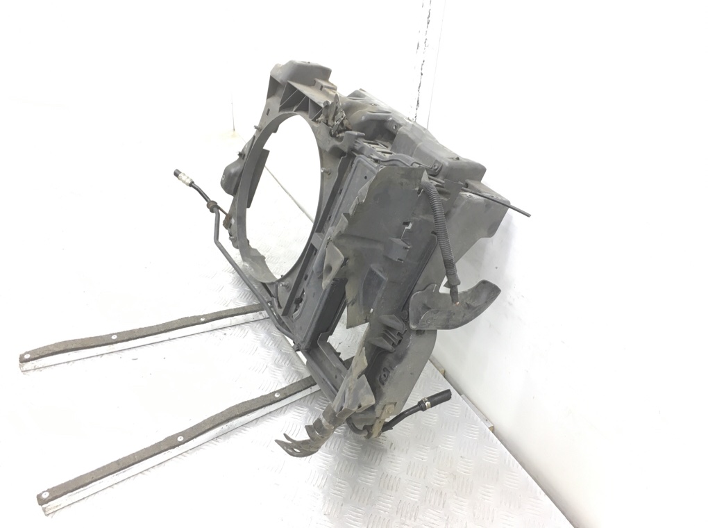 Панель передняя (телевизор) бу для Citroen C5 2 1.6 HDi, 2010 г. Панель передняя (телевизор) бу для Citroen C5 2 1.6 HDi, 2010 г.