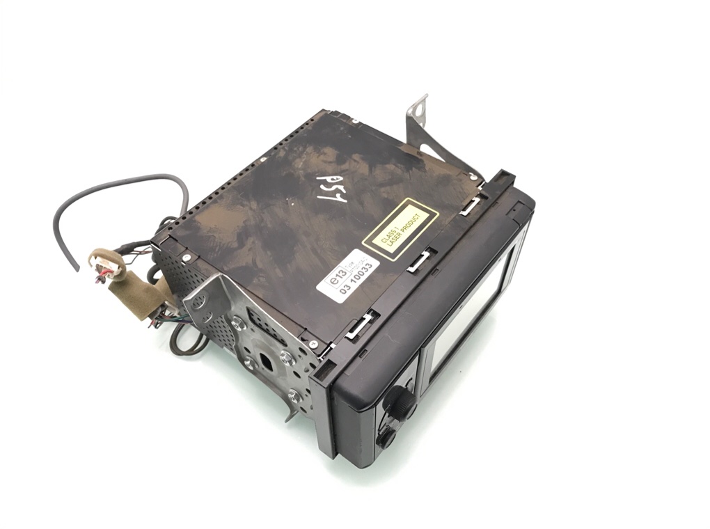 Магнитола бу для Toyota Yaris XP9 1.3 i, 2010 г. Магнитола бу для Toyota Yaris XP9 1.3 i, 2010 г.