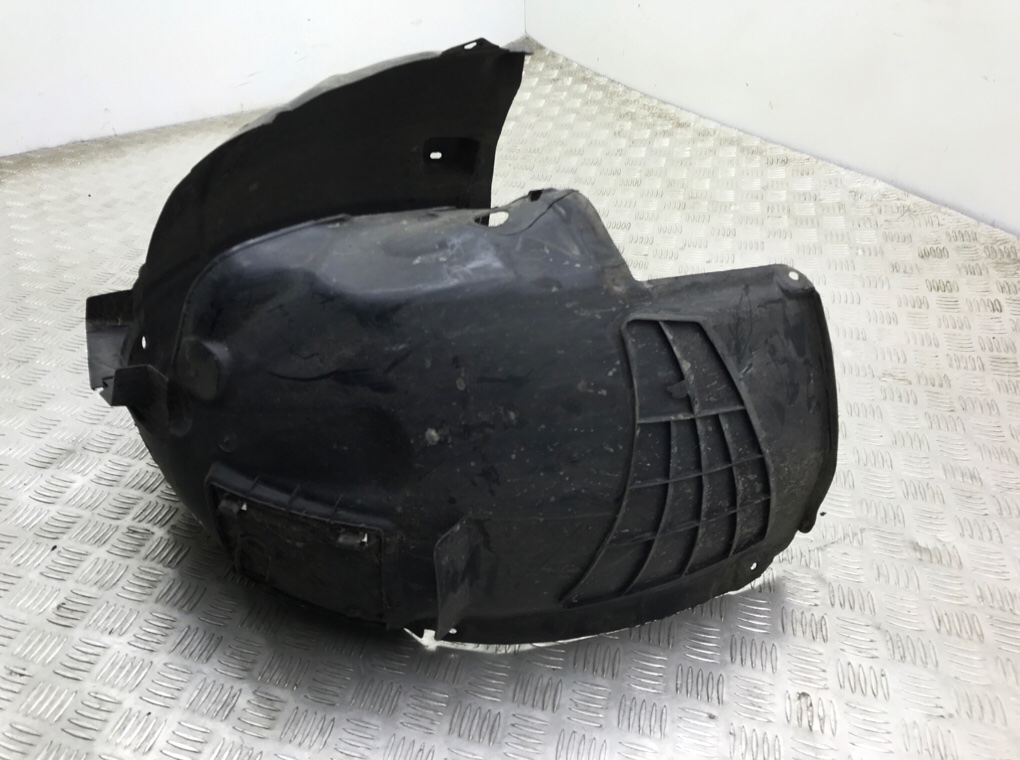 Защита арок передняя правая (подкрылок) бу для Opel Astra H 1.9 CDTi,  2007 г.