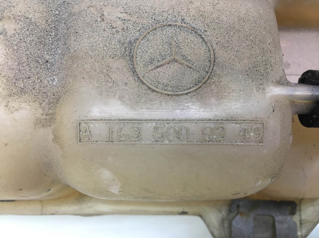 Бачок расширительный бу для Mercedes ML W163 3.2 i,  2000 г.