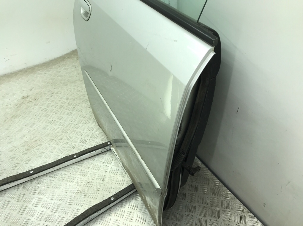 Дверь задняя правая бу для Subaru Legacy 4 2.5 i,  2005 г.