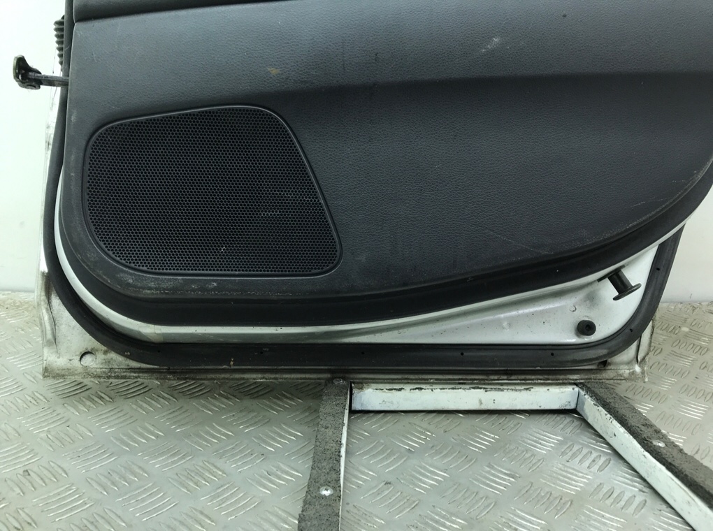 Дверь задняя правая бу для Subaru Legacy 4 2.5 i,  2005 г.