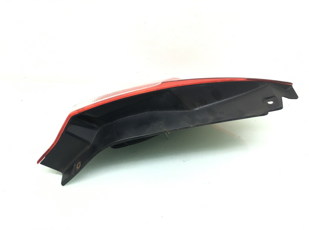 Фонарь задний левый бу для Ford Fiesta 6 1.5 TDCi, 2014 г. Фонарь задний левый бу для Ford Fiesta 6 1.5 TDCi, 2014 г.