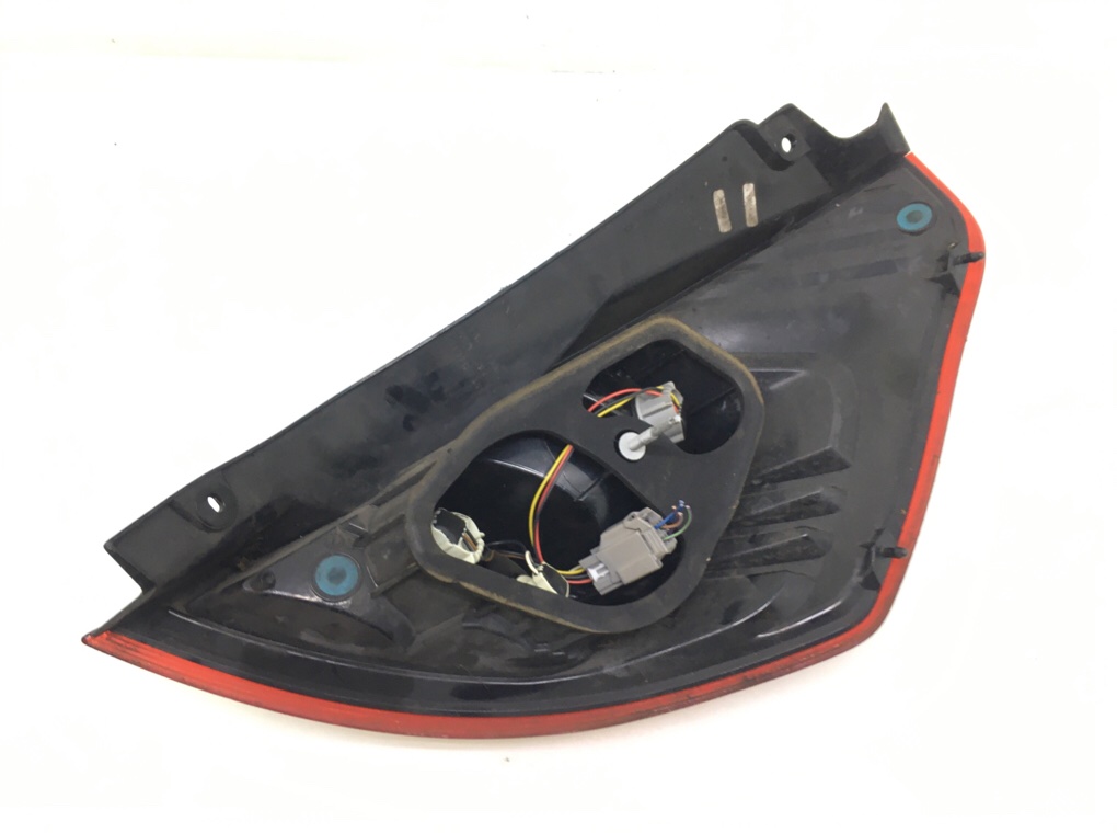 Фонарь задний левый бу для Ford Fiesta 6 1.5 TDCi, 2014 г. Фонарь задний левый бу для Ford Fiesta 6 1.5 TDCi, 2014 г.