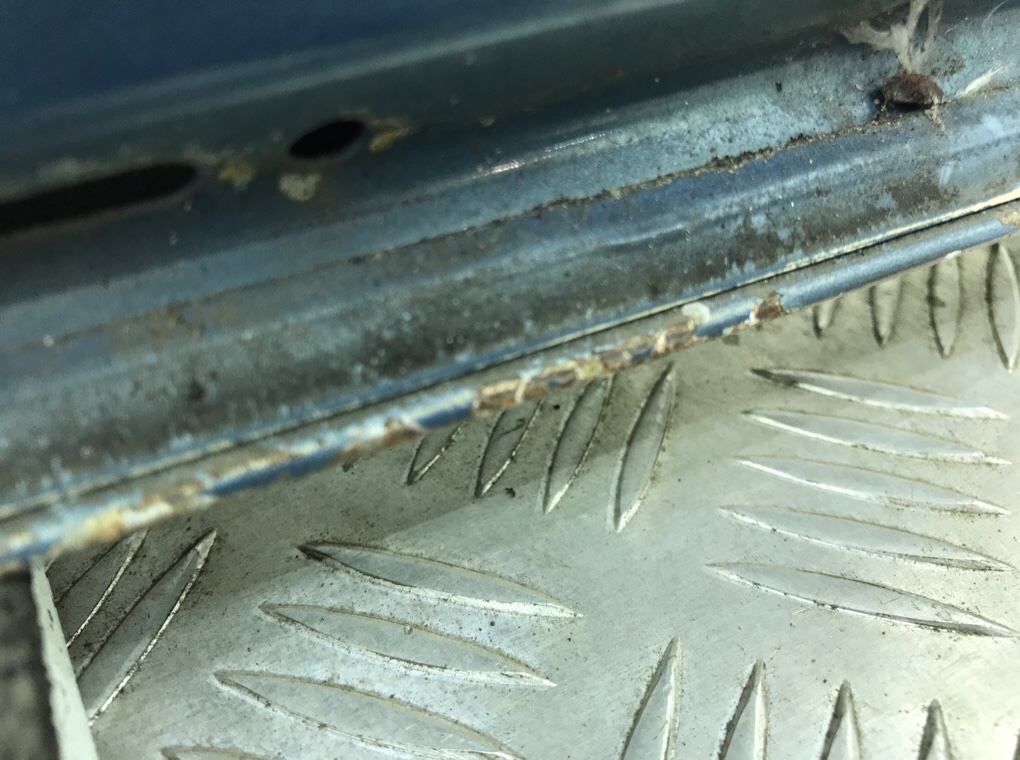 Дверь задняя правая бу для Opel Zafira B 1.6 i,  2007 г.