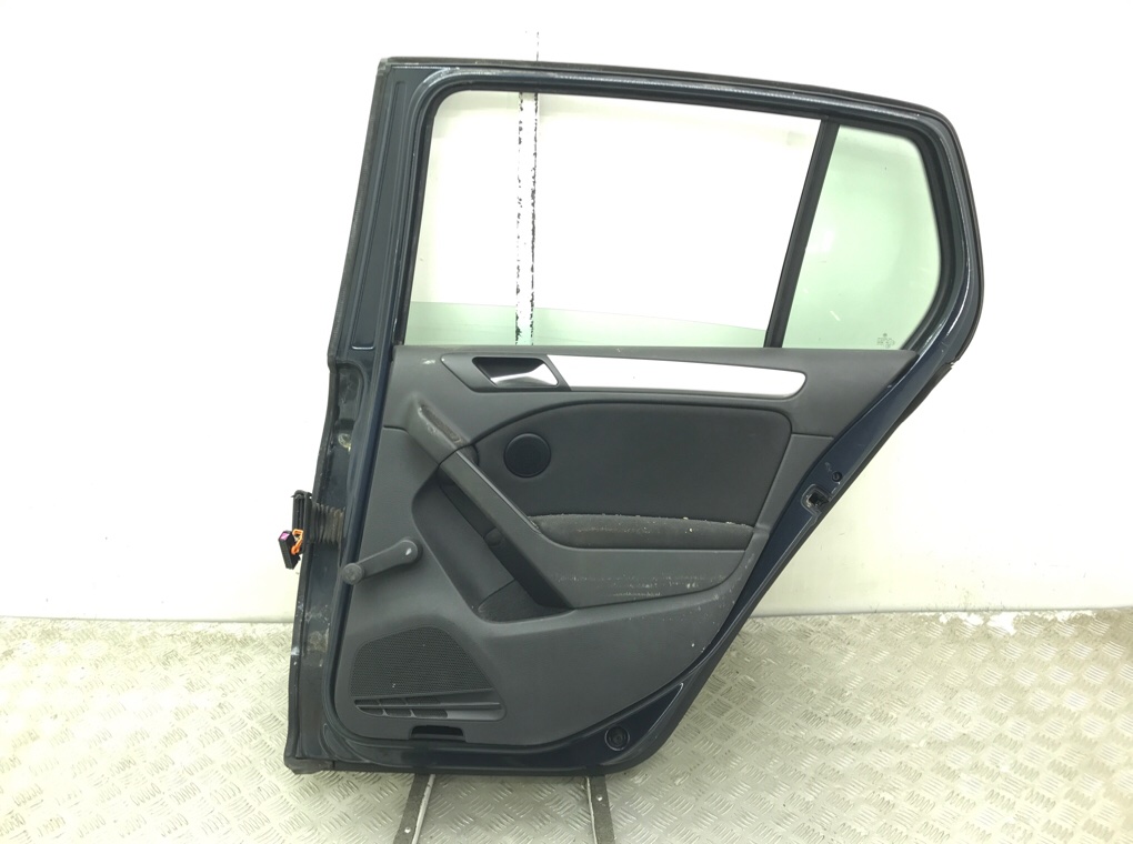 Дверь задняя правая бу для Volkswagen Golf 6 1.4 i,  2010 г.