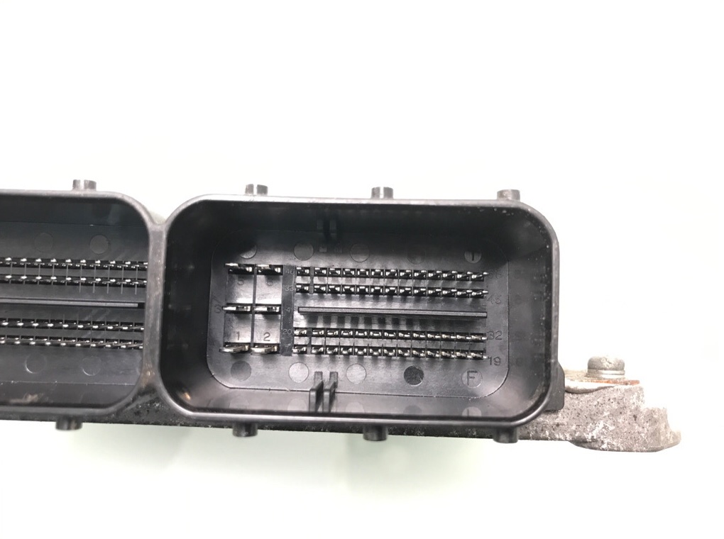 Блок управления двигателем бу для Opel Astra J 1.7 CDTi,  2012 г.