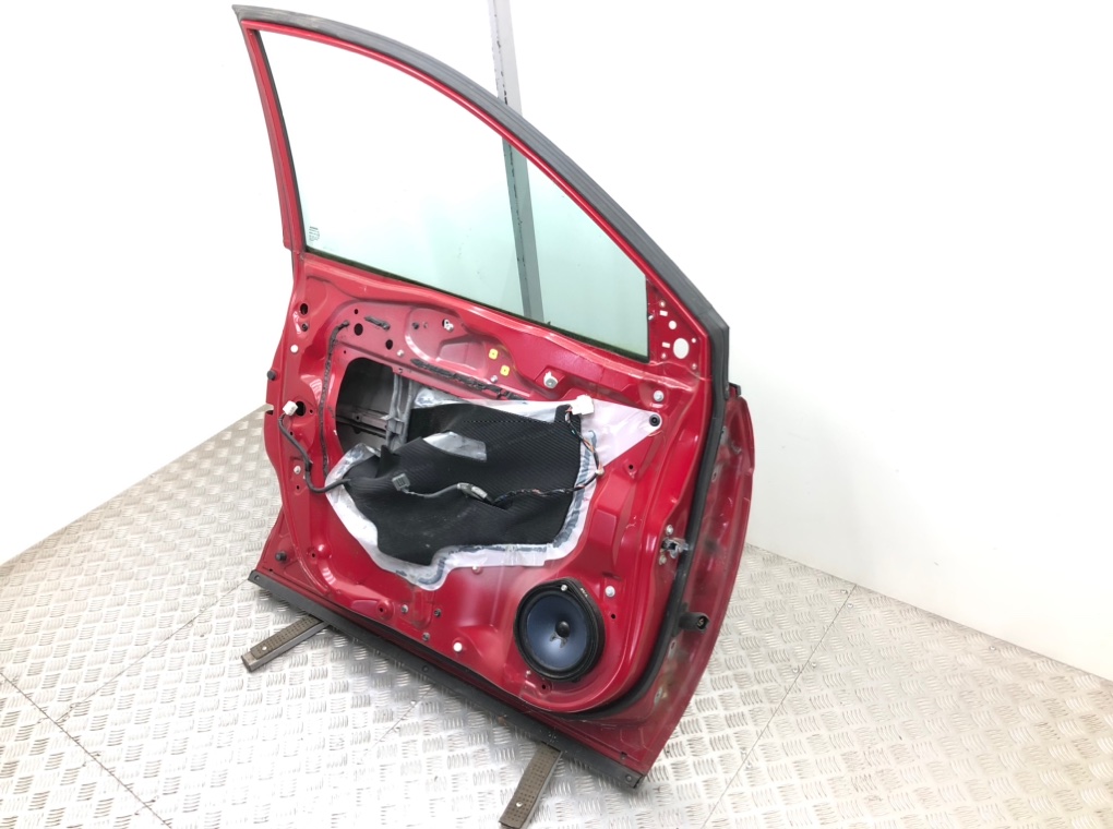 Дверь передняя левая бу для Honda CR-V  2.2 CTDi,  2007 г.