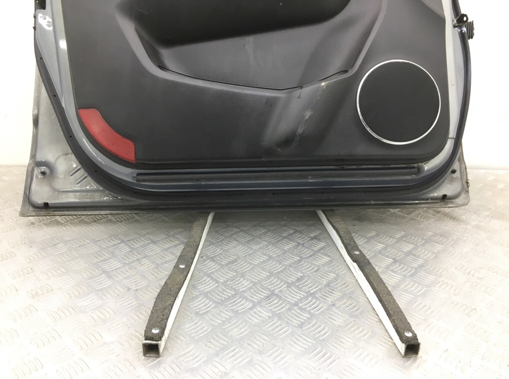 Дверь передняя левая бу для Opel Antara  2.2 CDTi,  2012 г.