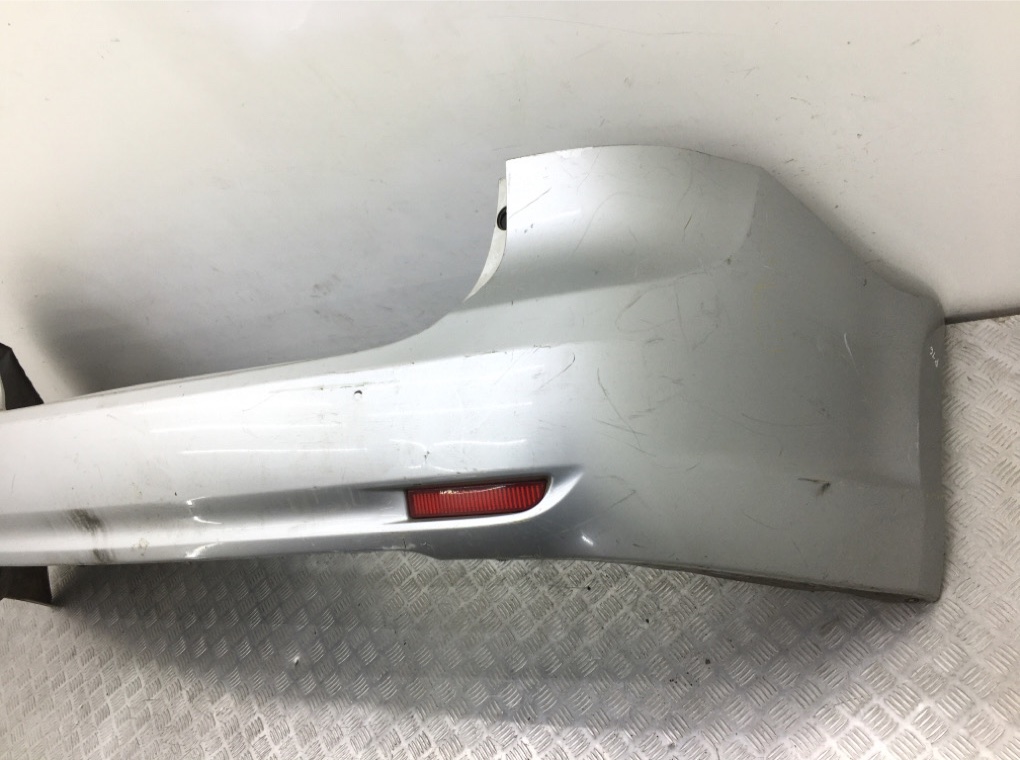 Бампер задний бу для Toyota Avensis 3 2.0 D-4D, 2008 г. Бампер задний бу для Toyota Avensis 3 2.0 D-4D, 2008 г.