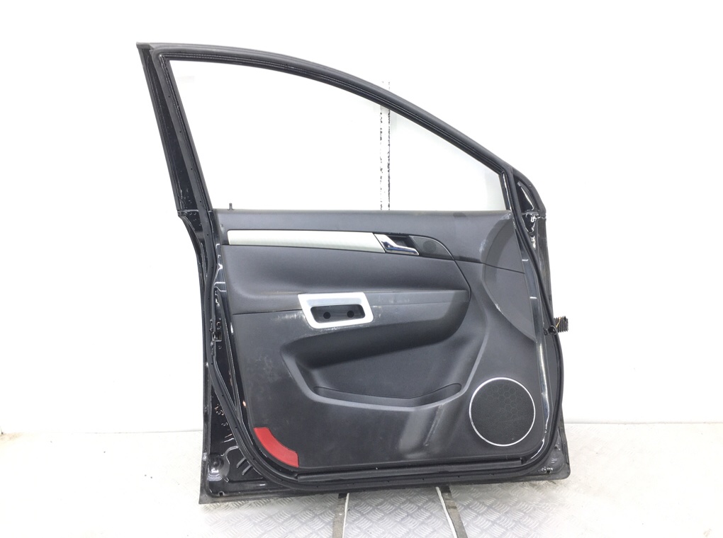 Дверь передняя левая бу для Opel Antara  2.2 CDTi,  2014 г.