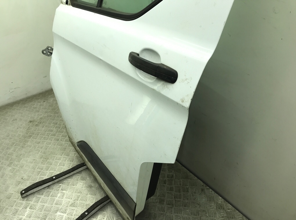 Дверь передняя левая бу для Ford Transit Custom  2.2 TDCi,  2016 г.
