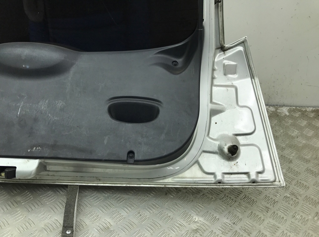 Крышка багажника бу для Ford Focus 1 2.0 i,  2003 г.