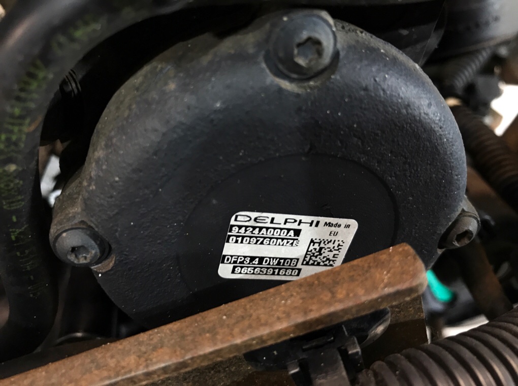 Двигатель (ДВС)  бу для Peugeot 407  2.0 HDi,  2007 г.