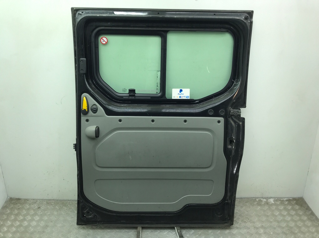 Дверь сдвижная правая бу для Renault Trafic  2.0 DCi,  2008 г.