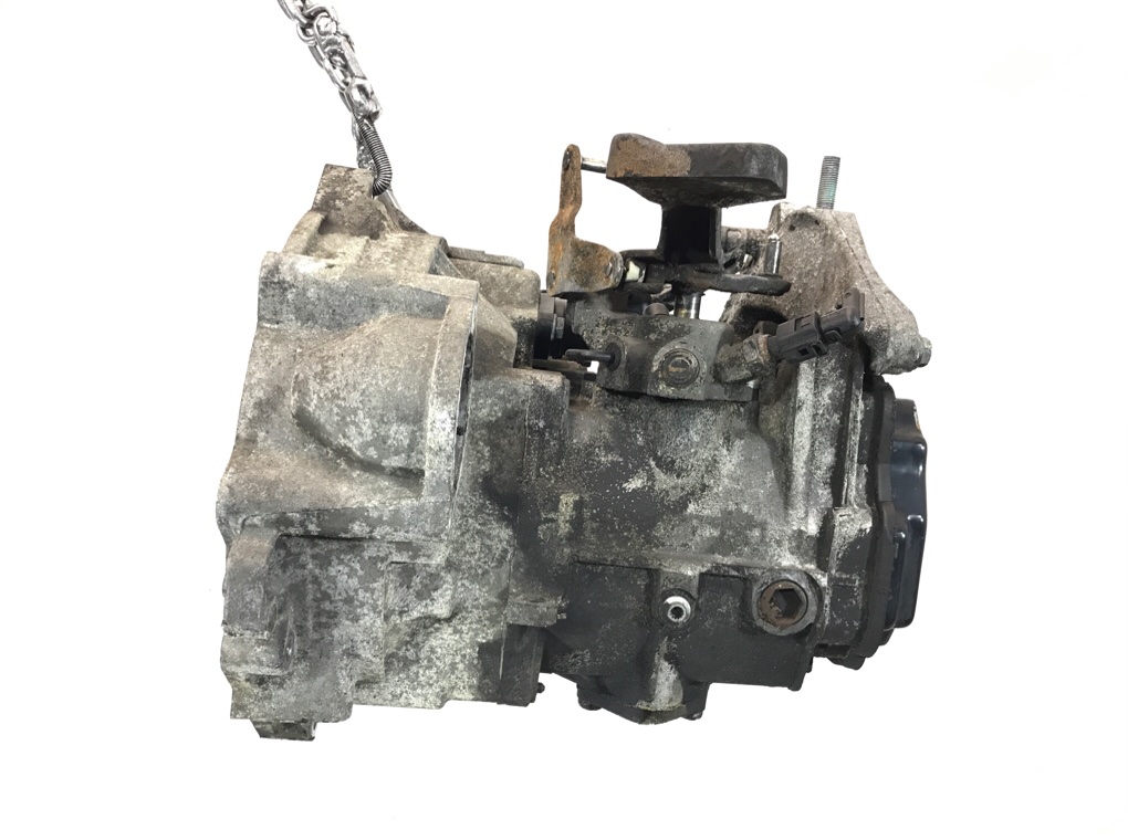 КПП механическая (МКПП) бу для Volkswagen Golf 5 1.9 TDi,  2005 г.