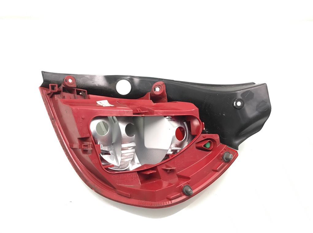 Фонарь задний левый бу для Renault Clio 3 1.2 i, 2010 г. Фонарь задний левый бу для Renault Clio 3 1.2 i, 2010 г.