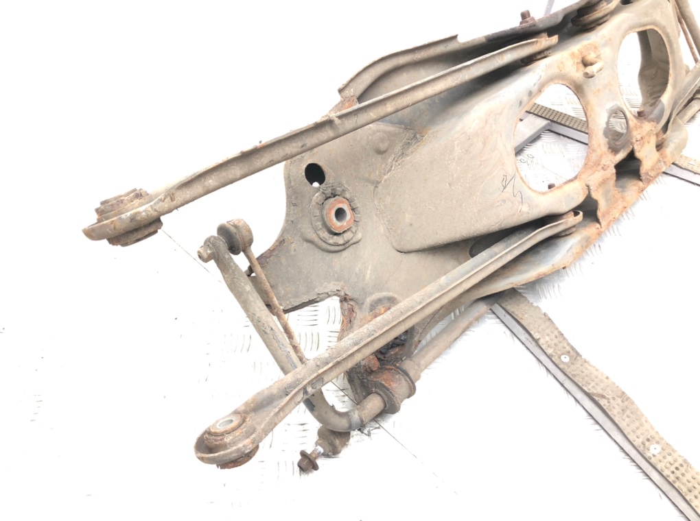 Балка подвески задняя бу для Ford Mondeo 3 2.0 i,  2005 г.