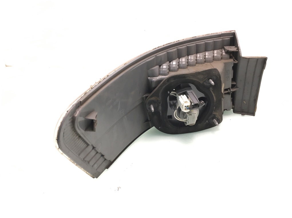 Фонарь задний правый бу для Toyota Avensis 3 2.0 D-4D, 2010 г. Фонарь задний правый бу для Toyota Avensis 3 2.0 D-4D, 2010 г.