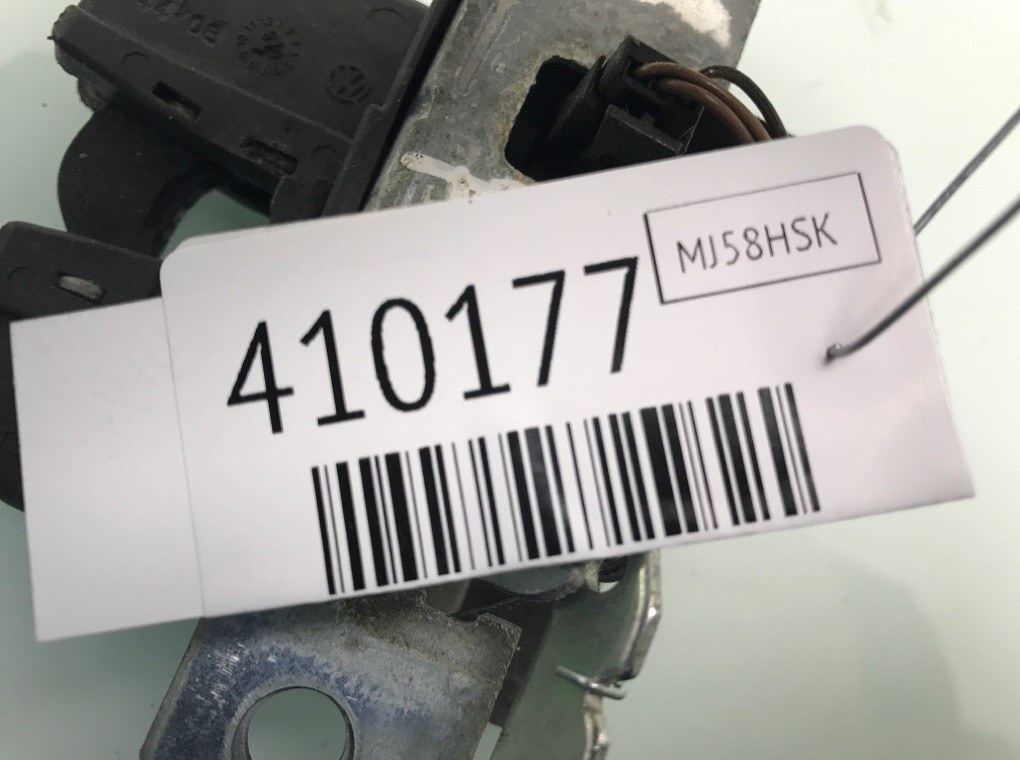 Замок багажника бу для Volkswagen Polo 4 1.2 i,  2008 г.