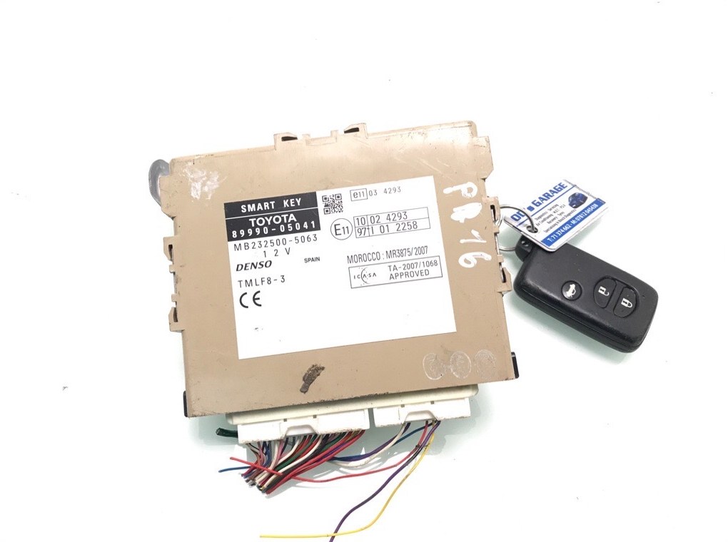 Блок управления бесключевым доступом бу для Toyota Avensis 3 2.0 D-4D, 2008 г.