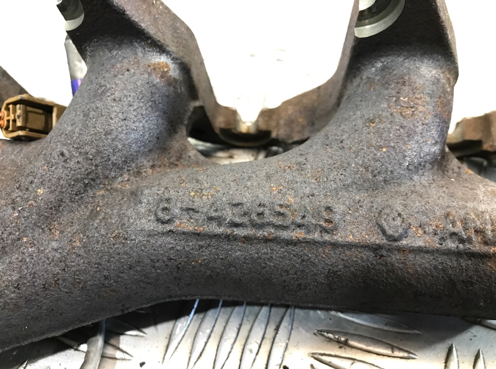 Коллектор выпускной бу для Renault Grand Scenic 1.9 DCi, 2007 г. Коллектор выпускной бу для Renault Grand Scenic 1.9 DCi, 2007 г.