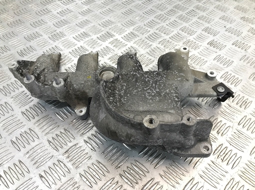 Коллектор впускной бу для Renault Grand Scenic 1.9 DCi, 2007 г. Коллектор впускной бу для Renault Grand Scenic 1.9 DCi, 2007 г.