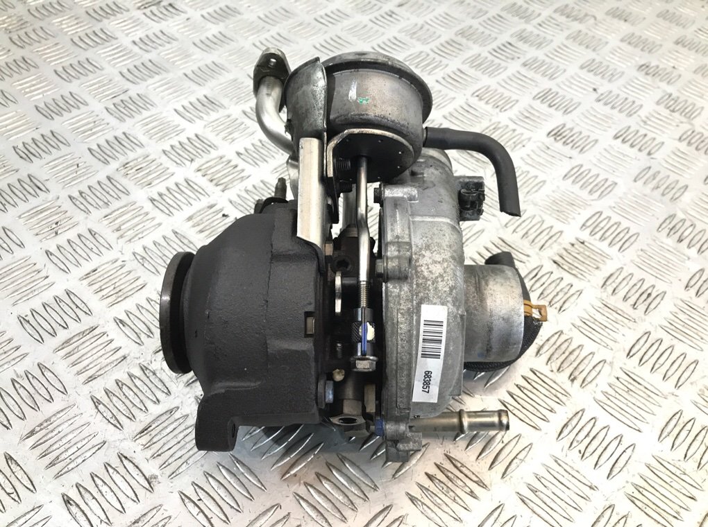 Турбина бу для Renault Grand Scenic 1.9 DCi, 2007 г. Турбина бу для Renault Grand Scenic 1.9 DCi, 2007 г.