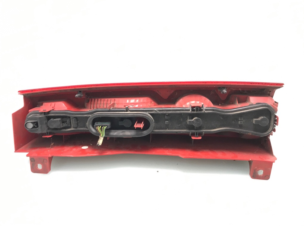 Фонарь задний левый бу для Peugeot Expert  2.0 HDi,  2009 г.