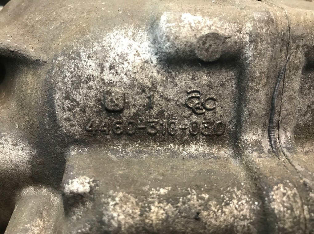 Редуктор переднего моста бу для Mercedes ML W164 3.0 CDi, 2005 г. Редуктор переднего моста бу для Mercedes ML W164 3.0 CDi, 2005 г.