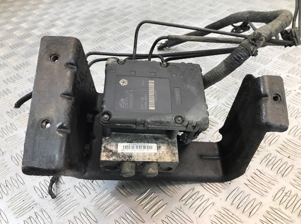 Блок ABS бу для Chrysler Grand Voyager 2.8 CRD, 2007 г. Блок ABS бу для Chrysler Grand Voyager 2.8 CRD, 2007 г.