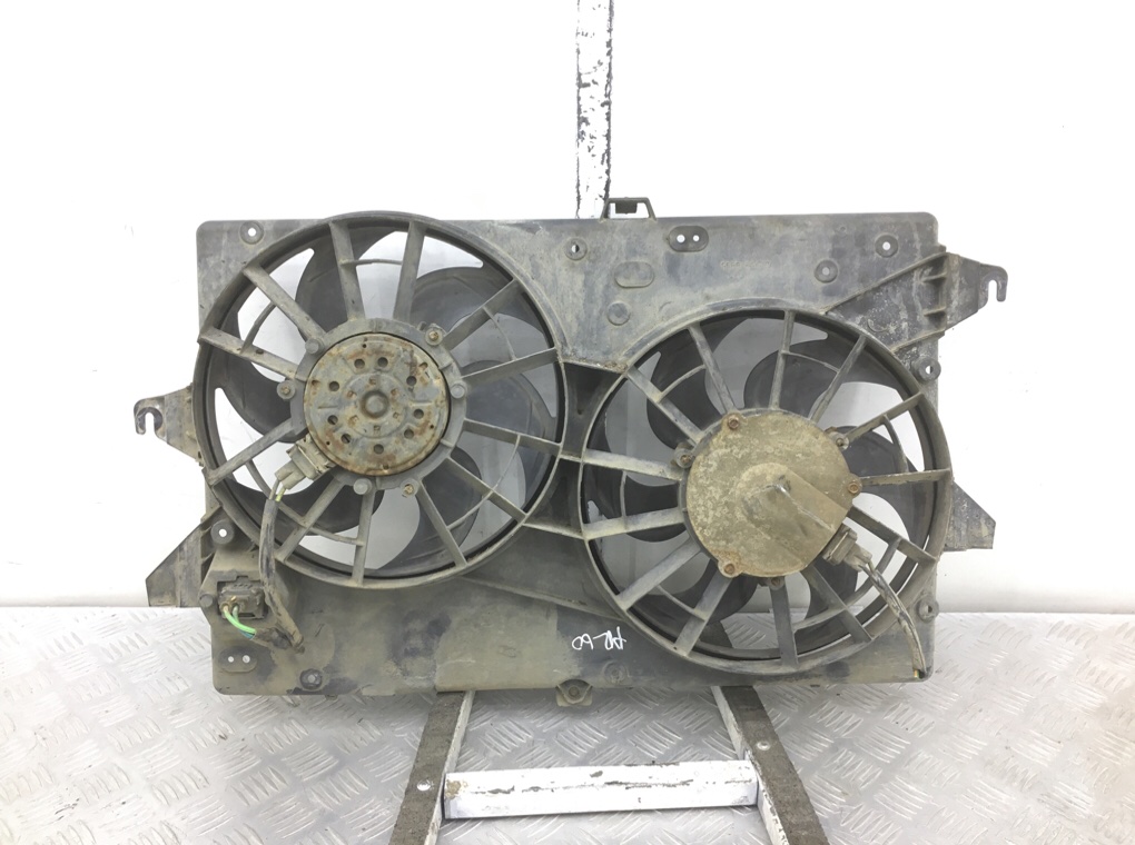 Вентилятор радиатора бу для Ford Mondeo 3 2.5 i, 2001 г.