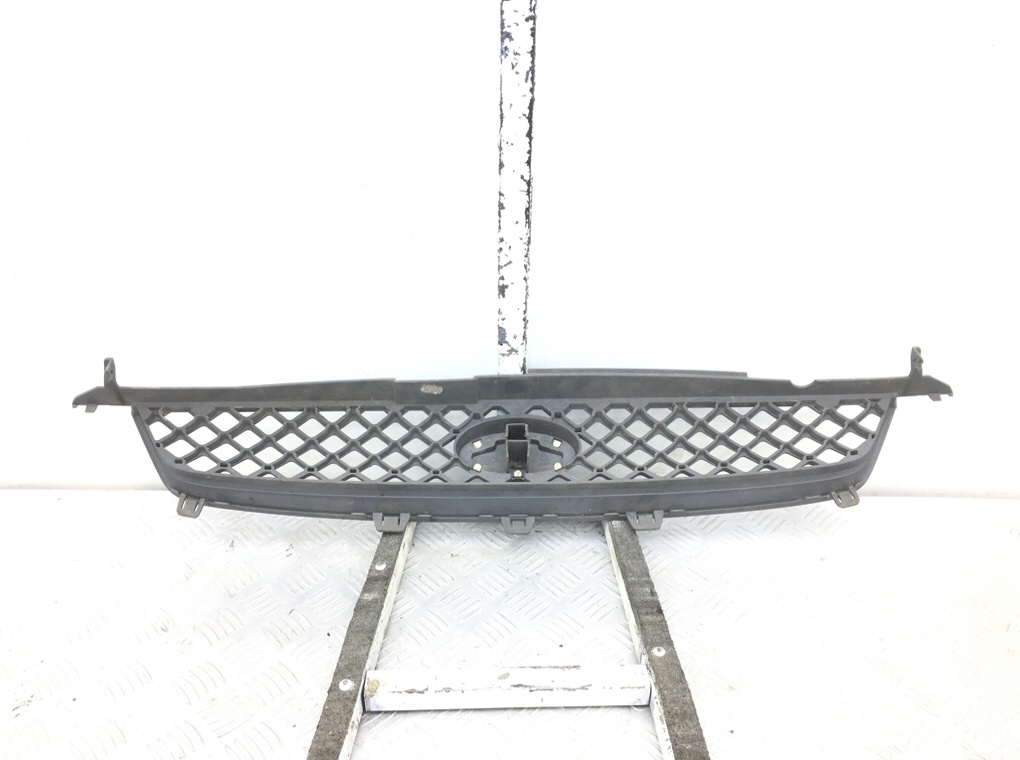 Решетка радиатора бу для Ford Fiesta 5 1.3 i,  2005 г.