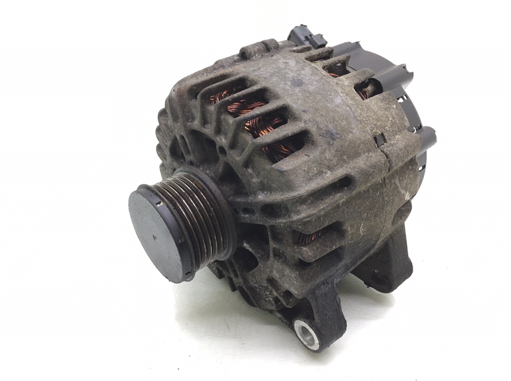 Генератор бу для Peugeot 207 SW 1.6 HDi, 2010 г.