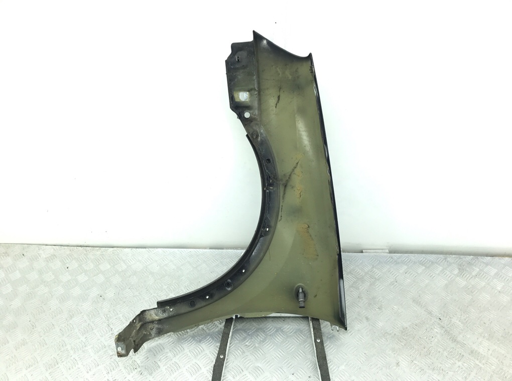 Крыло переднее правое бу для Opel Corsa C 1.2 i,  2003 г.