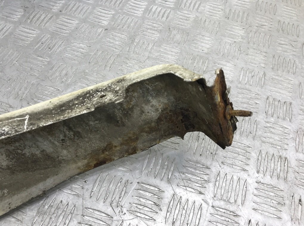 Крыло переднее левое бу для Volkswagen Crafter  2.0 TDi,  2014 г.