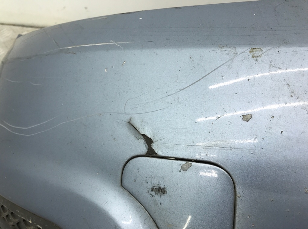 Бампер передний бу для Ford Fiesta 5 1.3 i,  2006 г.