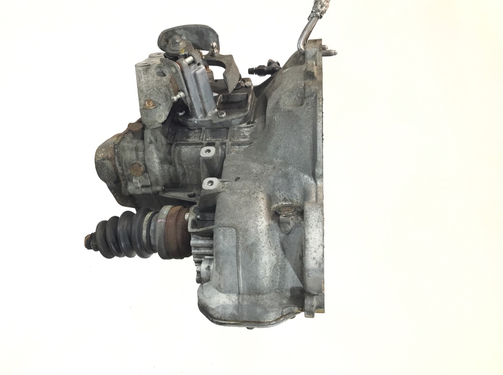 КПП механическая (МКПП) бу для Opel Zafira B 1.6 i,  2006 г.