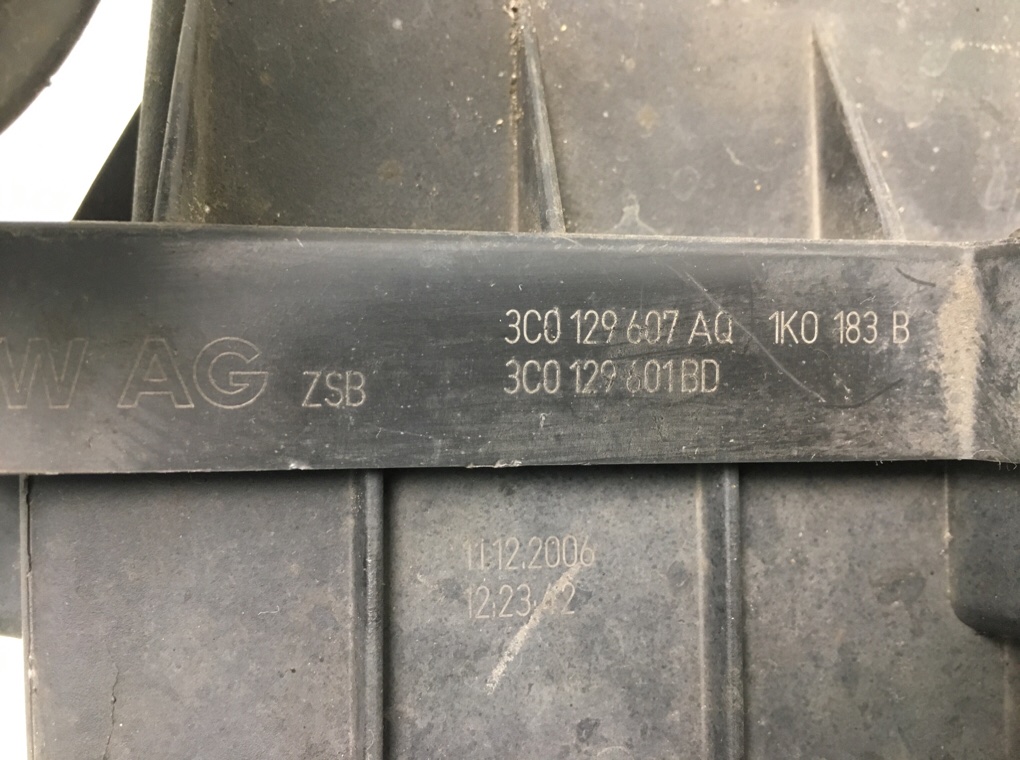 Корпус воздушного фильтра бу для Skoda Octavia A5 2.0 TDi,  2007 г.