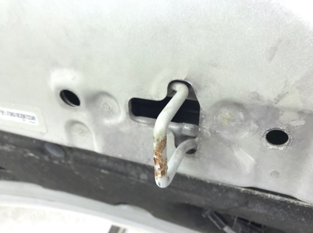 Капот бу для Toyota Aygo  1.0 i,  2013 г.