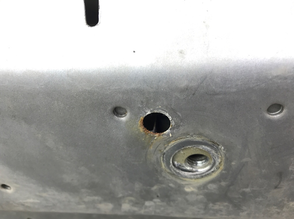 Капот бу для Opel Meriva B 1.4 i, 2010 г. Капот бу для Opel Meriva B 1.4 i, 2010 г.