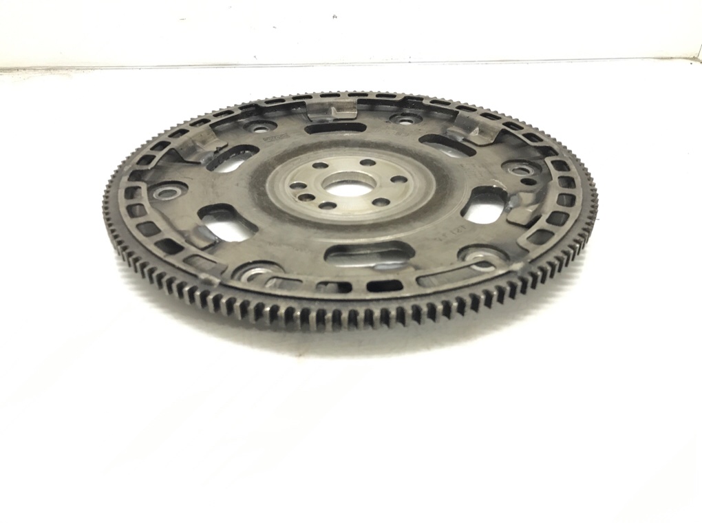 Маховик АКПП бу для Ford Fiesta 6 1.6 i, 2013 г. Маховик АКПП бу для Ford Fiesta 6 1.6 i, 2013 г.