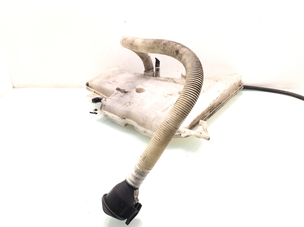 Бачок омывателя бу для BMW 3 E90/E91/E92/E93 2.0 i,  2007 г.