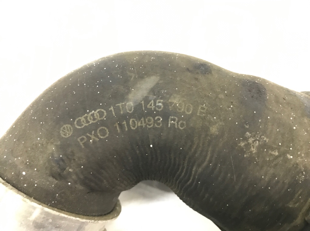 Патрубок турбины бу для Seat Altea  1.9 TDi,  2007 г.