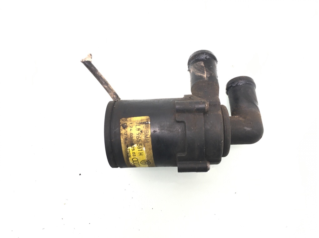 Насос антифриза дополнительный бу для Volkswagen Touareg 3.0 TDi, 2006 г.