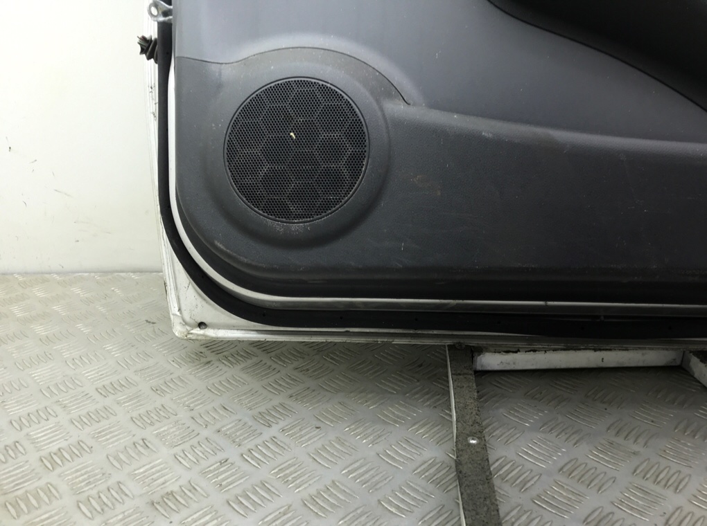 Дверь передняя правая бу для Suzuki Alto 1.0 i, 2014 г. Дверь передняя правая бу для Suzuki Alto 1.0 i, 2014 г.