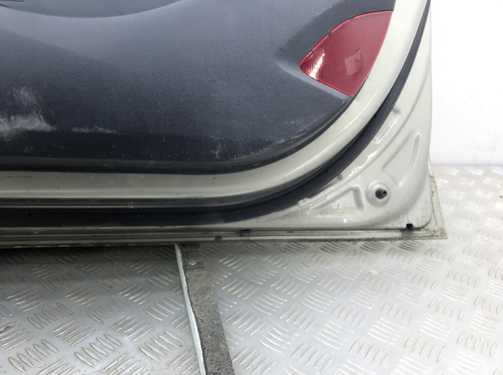Дверь передняя правая бу для Hyundai ix35  2.0 CRDi,  2010 г.