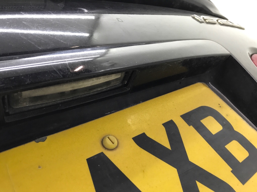 Крышка багажника бу для Lexus IS 1 2.0 i,  2005 г.