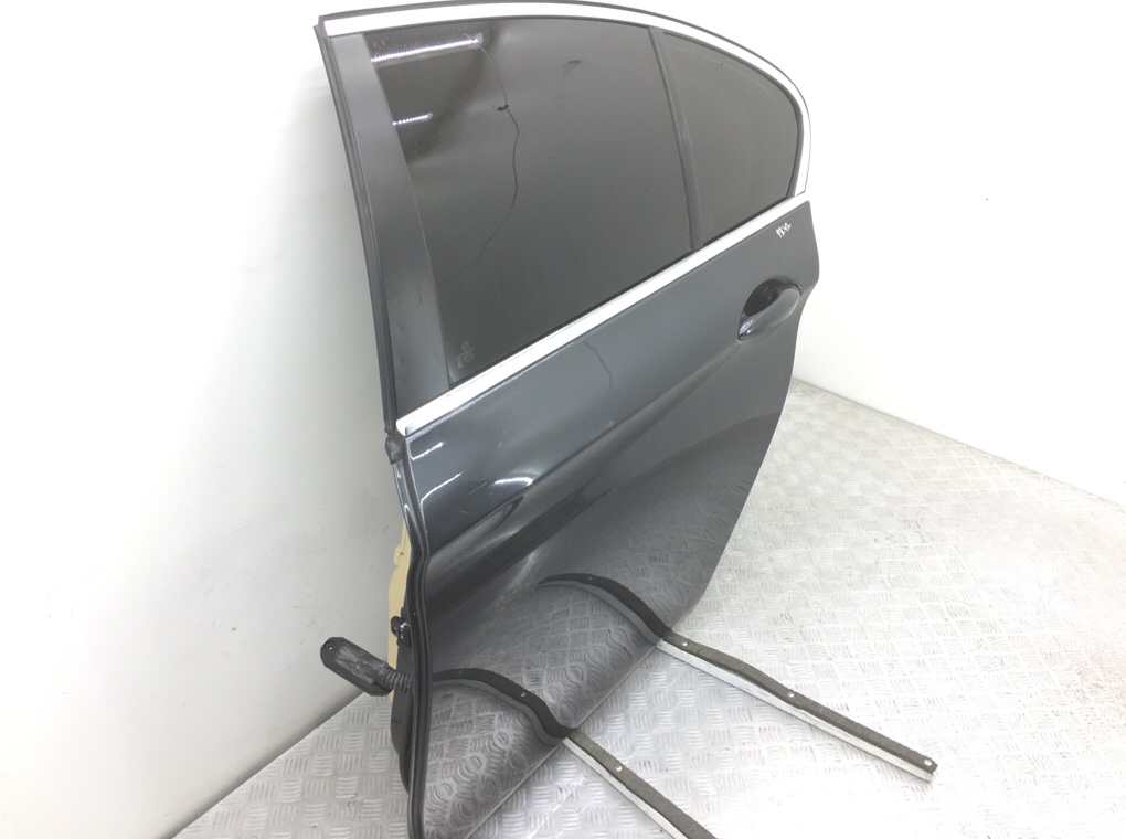 Дверь задняя левая бу для BMW 5 F10/F11/GT F07 2.0 D, 2010 г. Дверь задняя левая бу для BMW 5 F10/F11/GT F07 2.0 D, 2010 г.